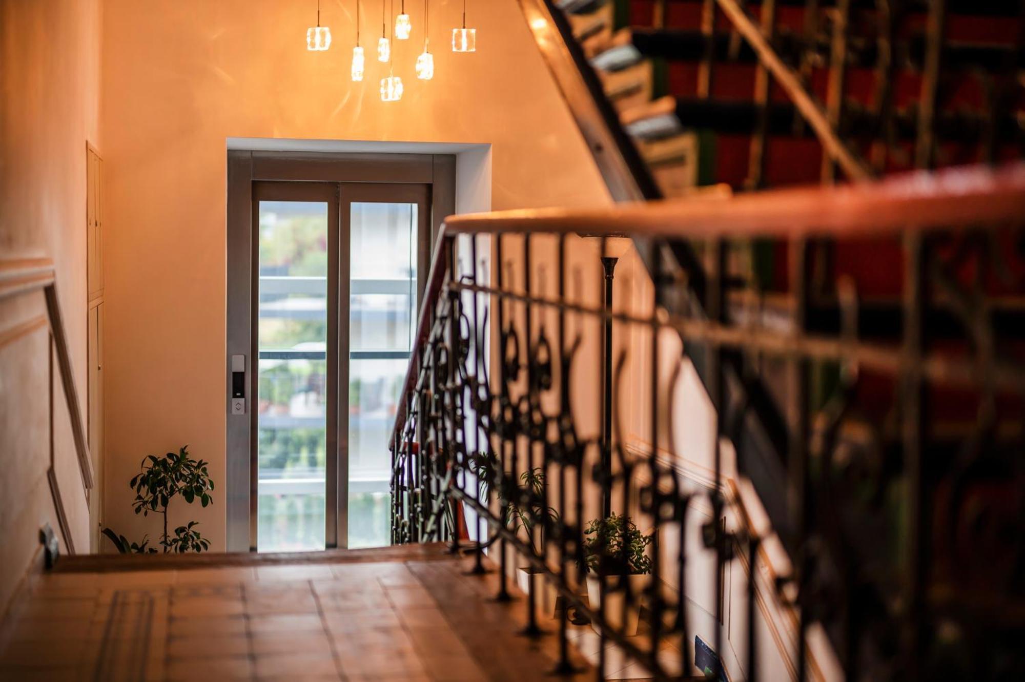 Aparthotel Maargick Kraków Exteriör bild