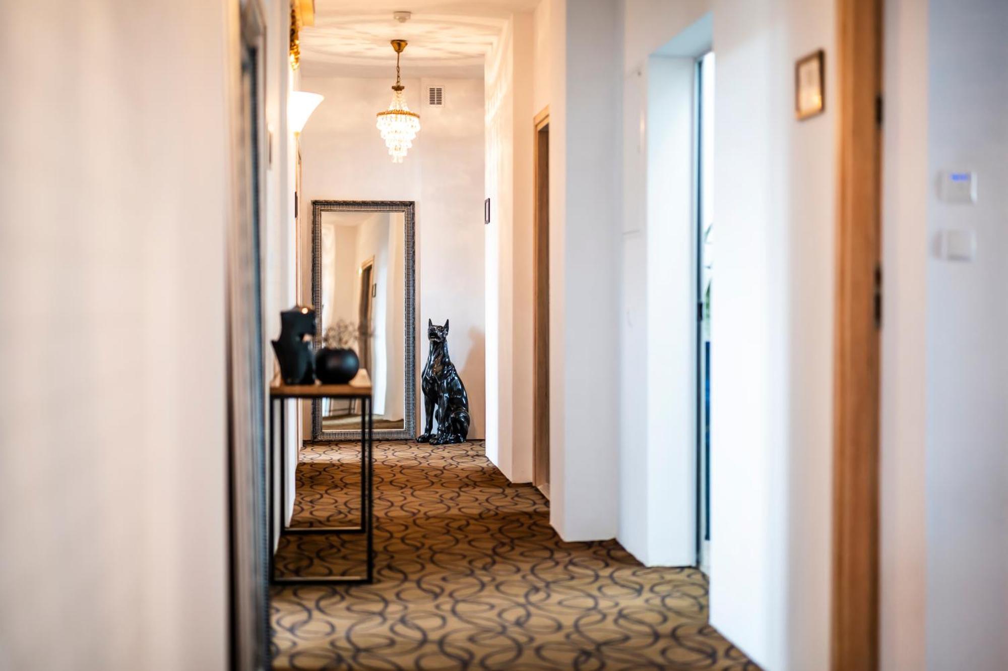 Aparthotel Maargick Kraków Exteriör bild