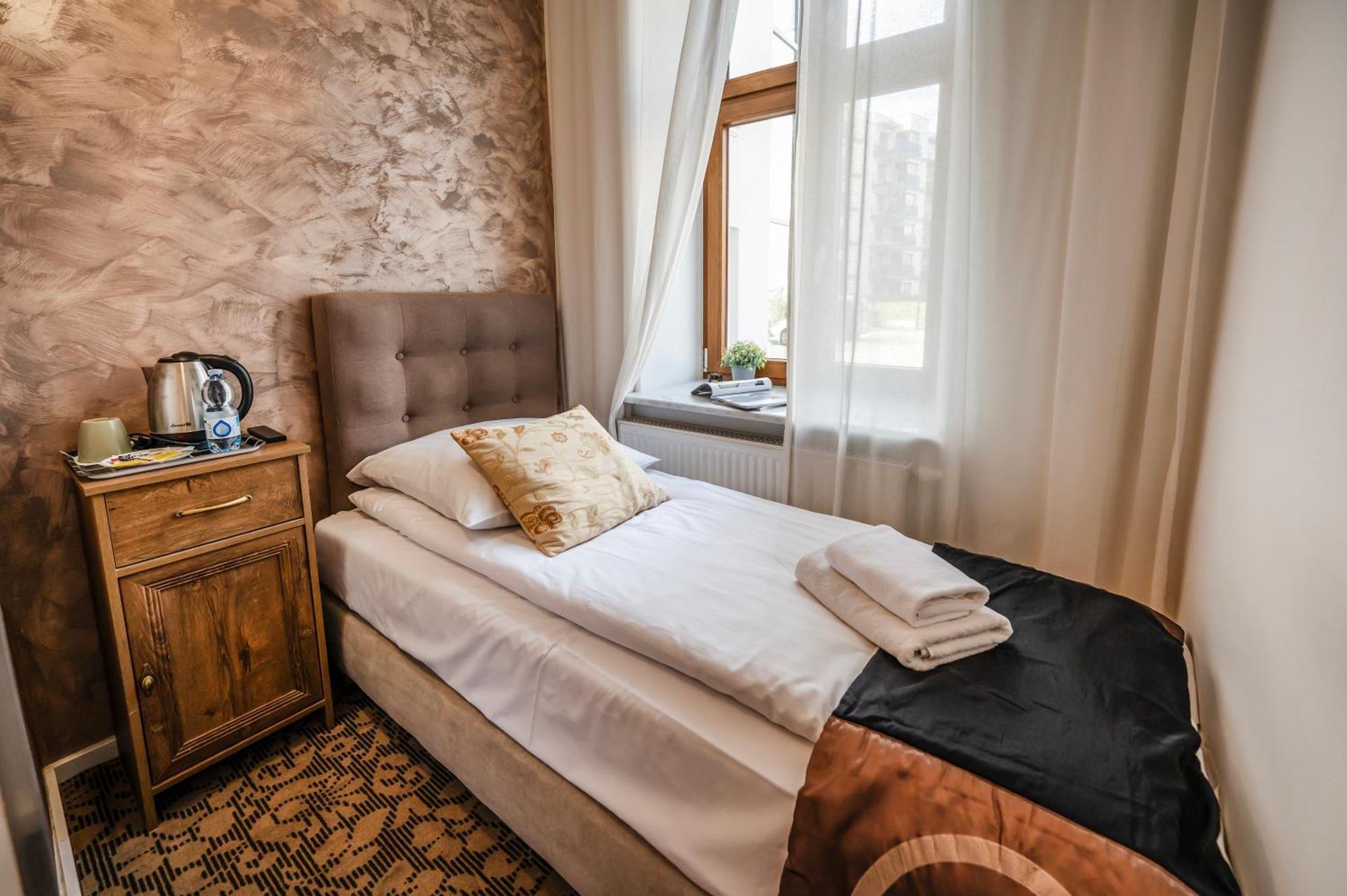 Aparthotel Maargick Kraków Exteriör bild